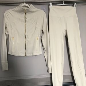 Lululemon Athletica Leggings and Jacket Set